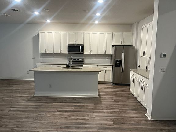 3rd image of 2716 Bolzano Dr