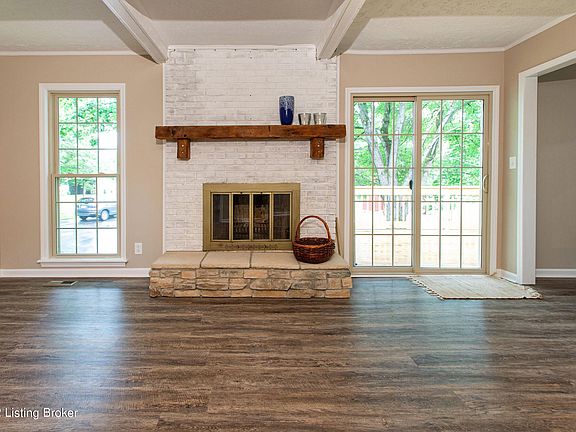 5th image of 5501 Montfort Ln