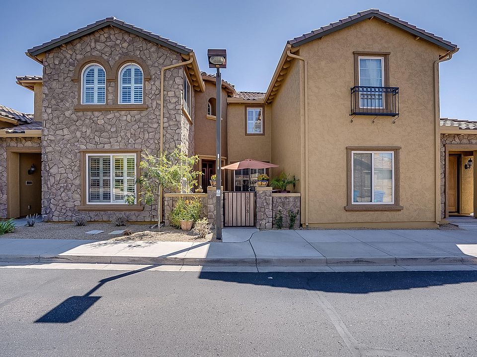 1st image of 3923 E Cat Balue Dr