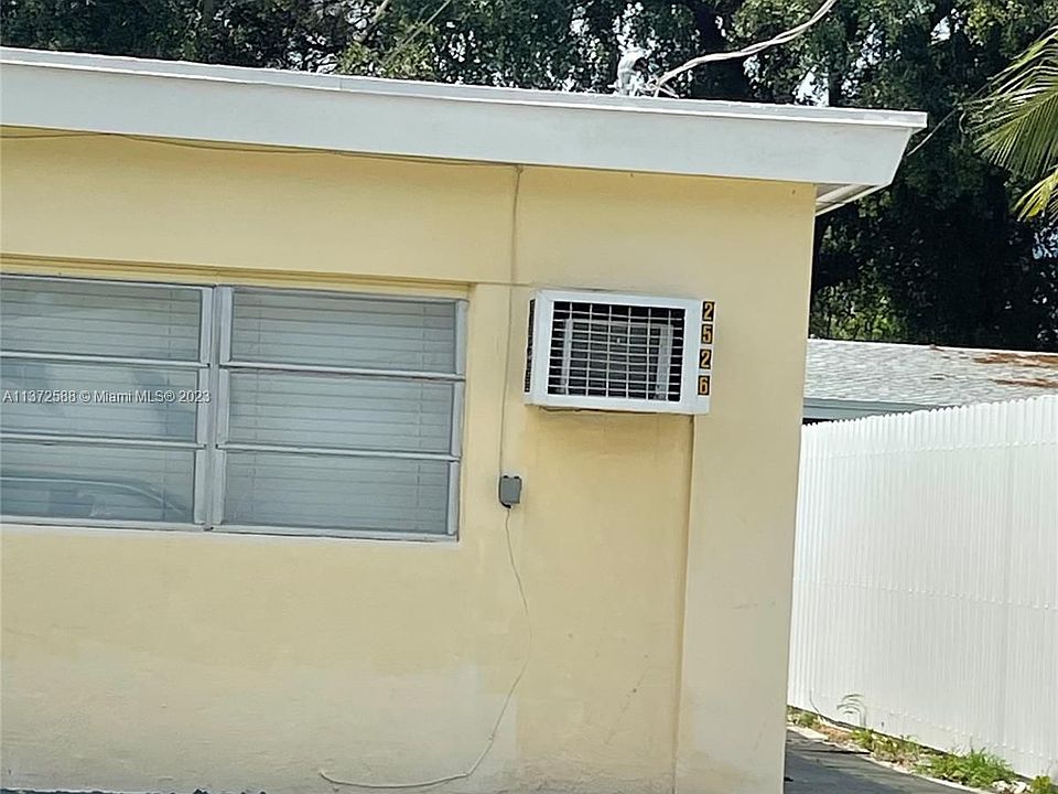 1st image of 2526 McKinley St #B