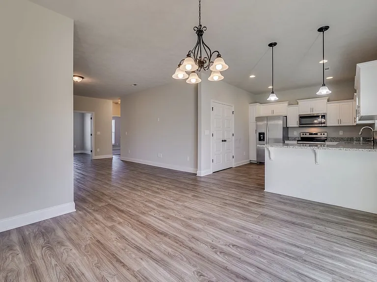 340 Fox Haven Dr — Photo 9