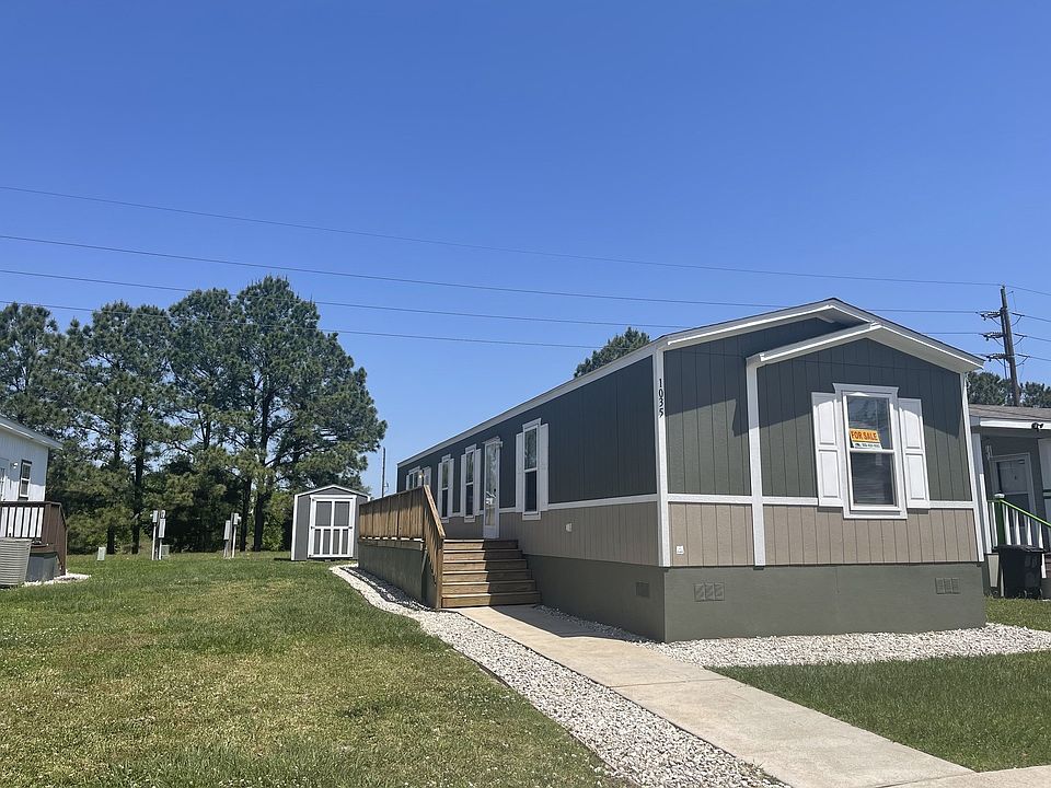 1st image of 920 Century Plaza Dr #79