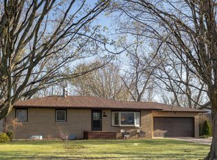 1829 Nash Dr, Saint Joseph, MI 49085