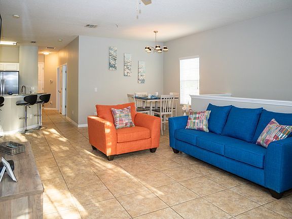 3rd image of 2816 Oakwater Dr