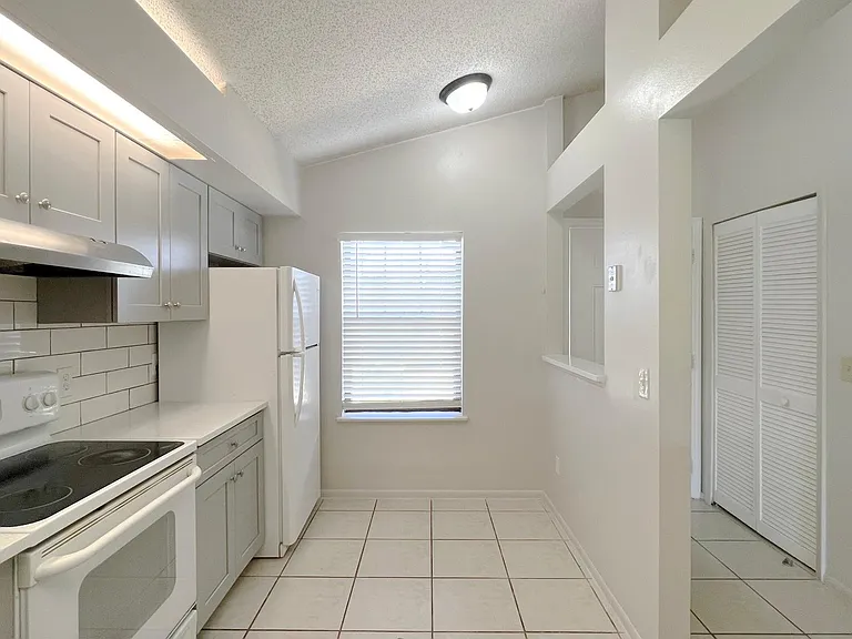 11638 Anjali Ct #11638 — Photo 3