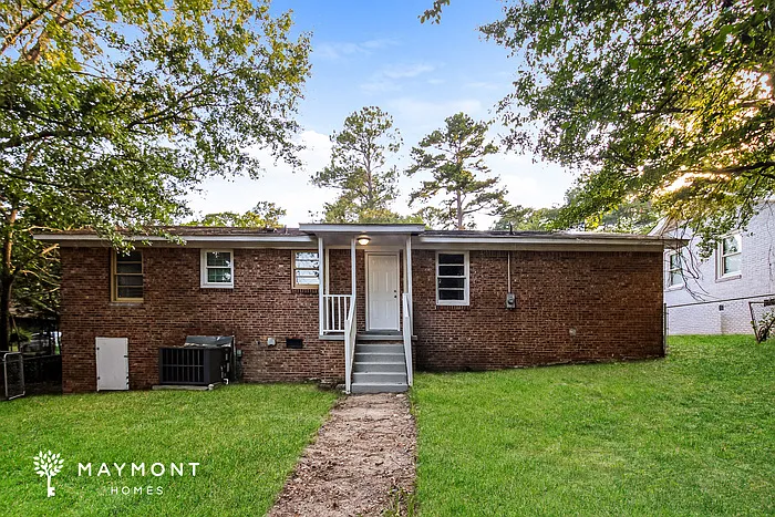 1707 Long Shadow Ln — Photo 10