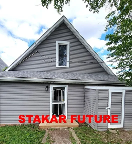 262 N Richland St — Photo 2