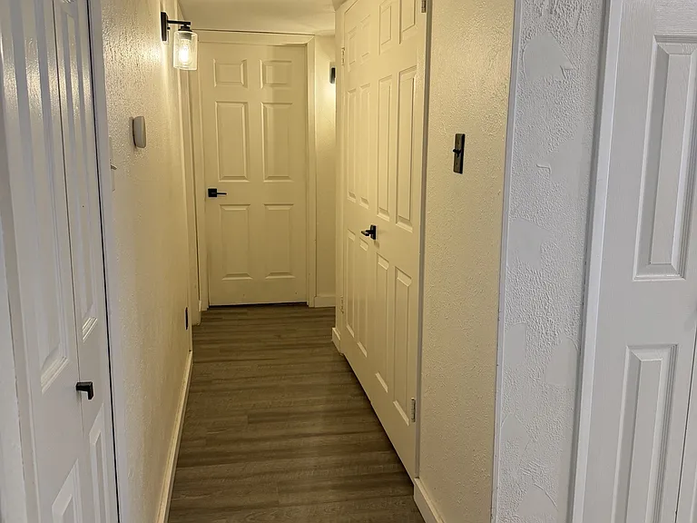 4505 Hale St — Photo 15