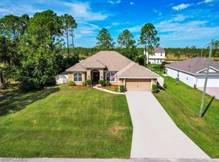 4000 NE 8th Place Cpe, Coral, FL 33909