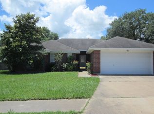 123 Bridle Ln, Telferner, TX 77904