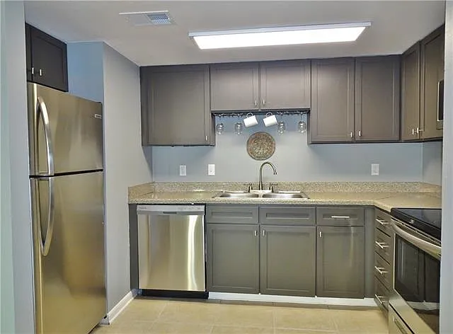1580 Harbor Dr #321 — Photo 14