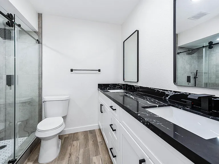 5532 Beverly Hill St #1 — Photo 10