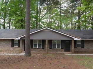 8295 Glenwoods Ter, Riverdale, GA 30274