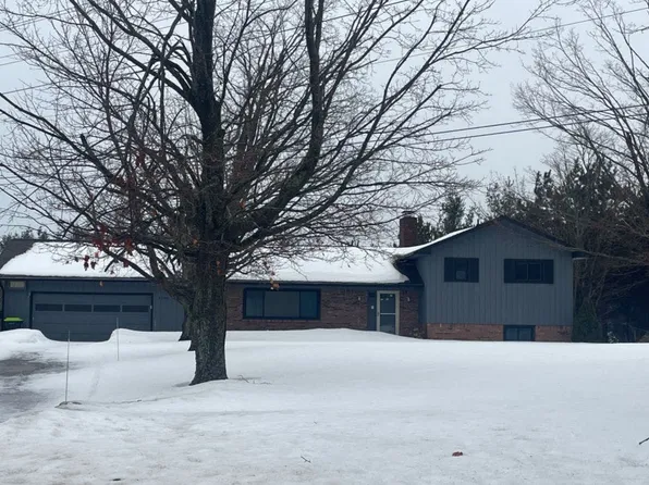 4286 Howard Rd, Petoskey, MI 49770