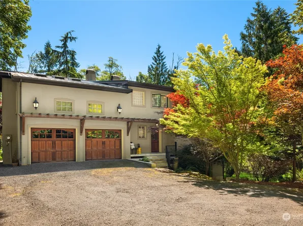 5452 Lynwood Center Road NE, Bainbridge Island, WA 98110
