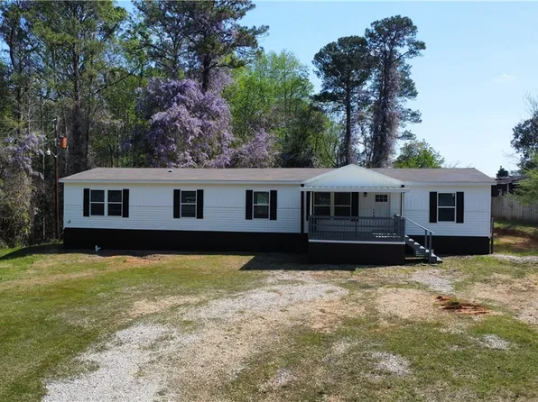 1503 20th Ave SW, Lanett, AL 36863