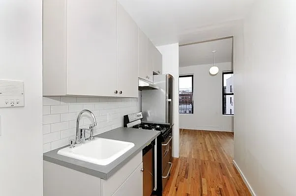 Rented by Aether Property Group | media 15