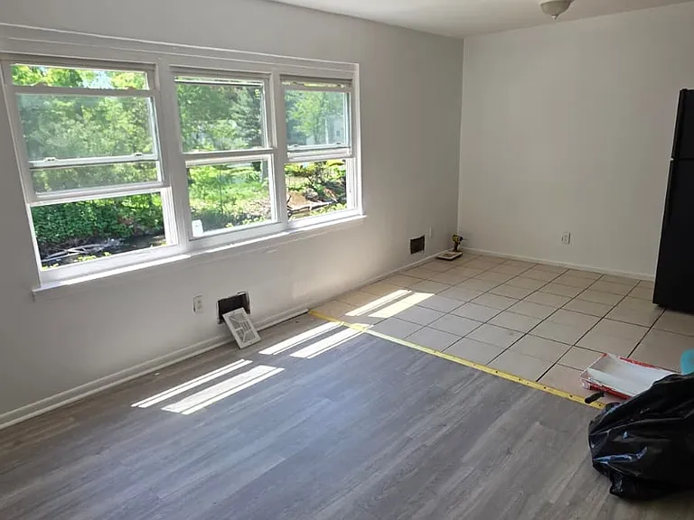 1251 Milton Pl #3B — Photo 2