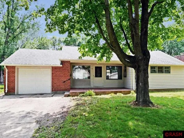 117 Central St, Le Sueur, MN 56058