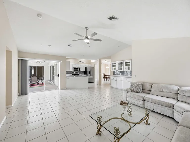 63 Clubhouse Rd — Photo 10