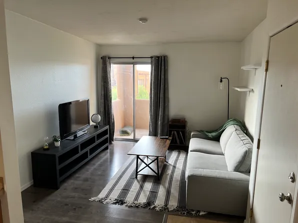 1810 E Blacklidge Dr, Tucson, AZ