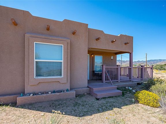 3rd image of 8250 N Avenida Mendez