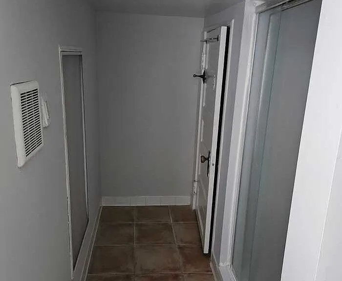 742 Charles Allen Dr NE #1 — Photo 3