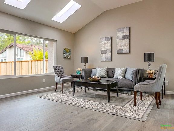 4th image of 3053 Sonja Ct