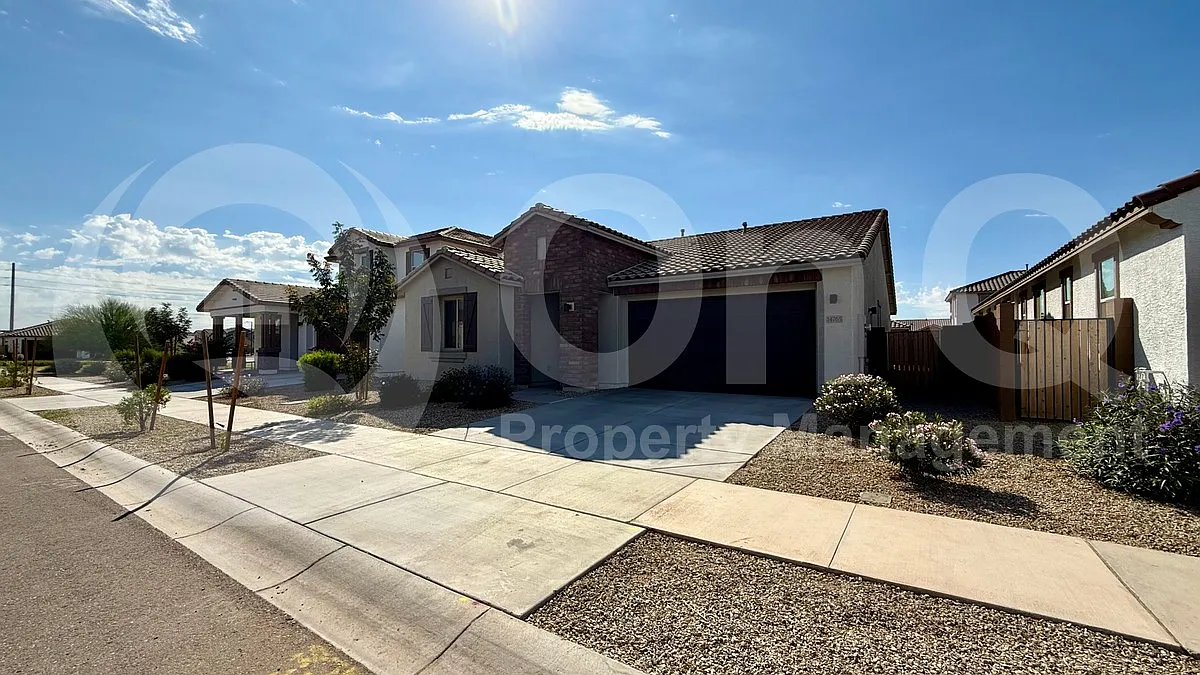 Building Photo - 14765 W Sand Hills Rd