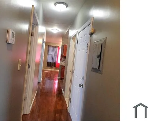 4 bed, $2,450 — Photo 3