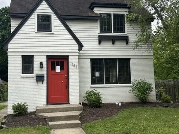 1141 N Genesee Dr, Lansing, MI 48915