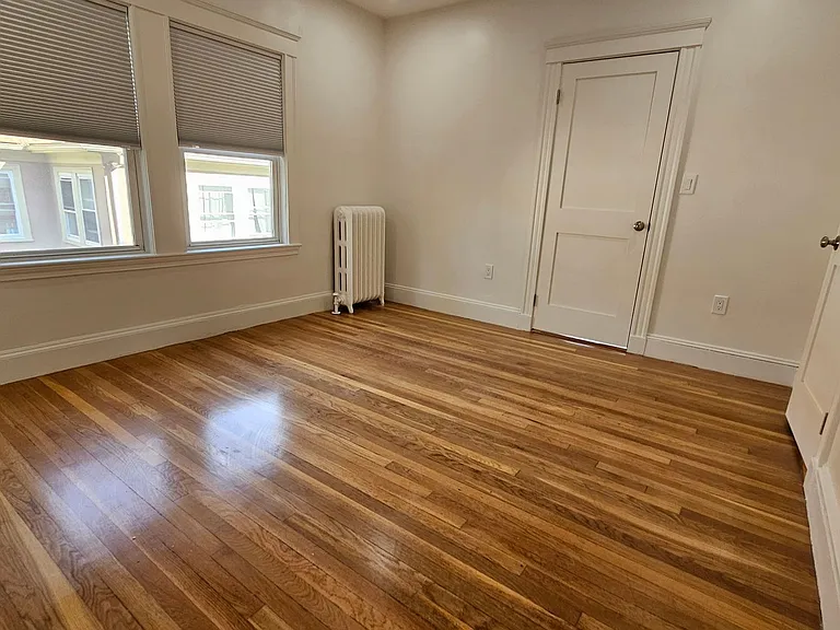 18 Gerald Rd #4 — Photo 7