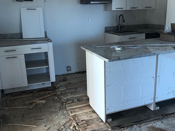 3rd image of 1348 15th St #7K