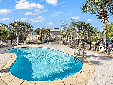 2 bed, 955 sqft, $2,600 — Photo 3