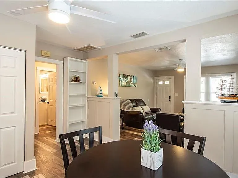 1003 Jasmine Way — Photo 5