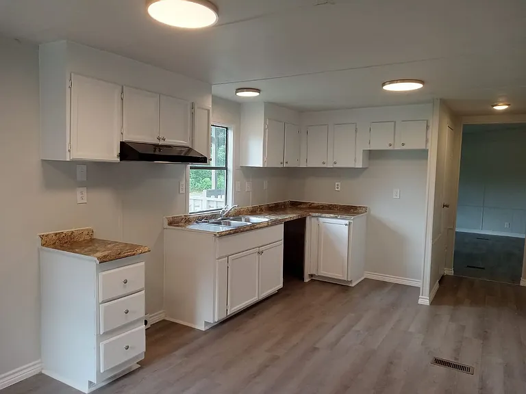 12547 Roy Harris Loop — Photo 9
