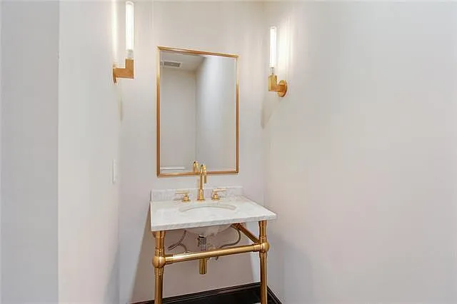 419 Carondelet St #PHB — Photo 11
