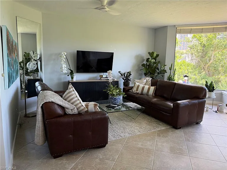 5555 Heron Point Dr #101 — Photo 16