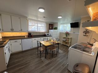 5123 Scenic View Rd, Flowery Branch, GA 30542