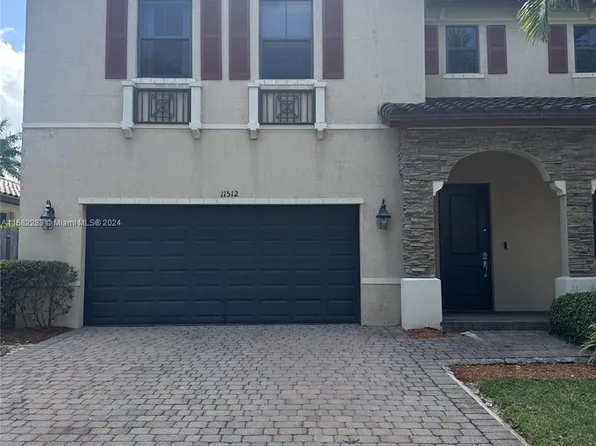 11512 SW 151st Path, Miami, FL 33196