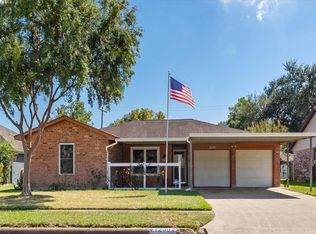1209 E Brown Ln, Deer Park, TX 77536