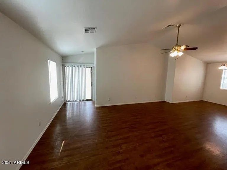 23438 W Cocopah St — Photo 5