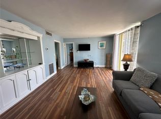 7900 Tatum Waterway Dr APT 314, Miami Beach, FL 33141