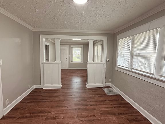 2nd image of 610 N Linwood Ave