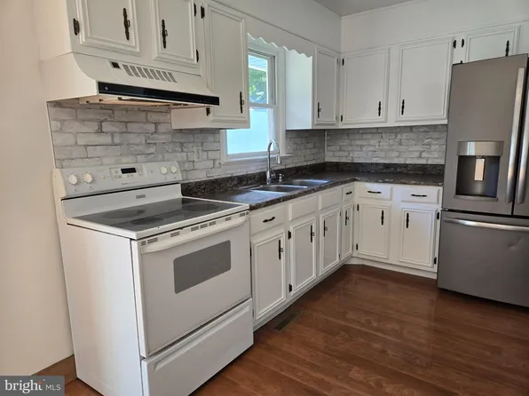1252 Iron Bridge Rd, Columbia, PA 17512