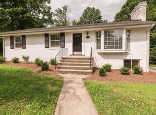 3217 Ledgewood Ave, Roanoke, VA 24018