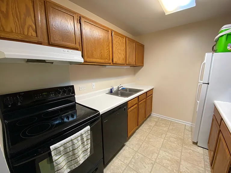3265 Kirchoff Rd #215 — Photo 7