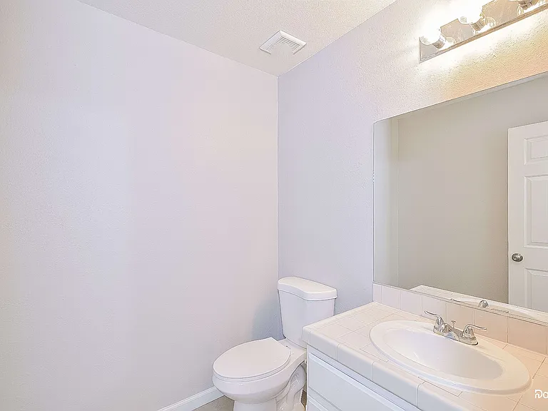 6608 Chardonay Way — Photo 11