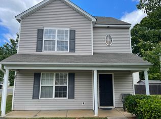 424 Erin Taylor Ln, Charlotte, NC 28206