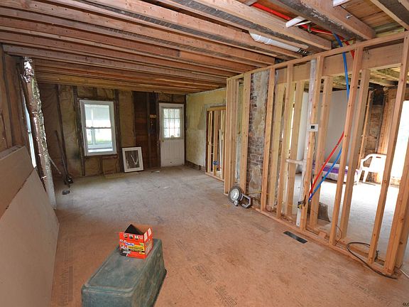 3rd image of 27 E State St